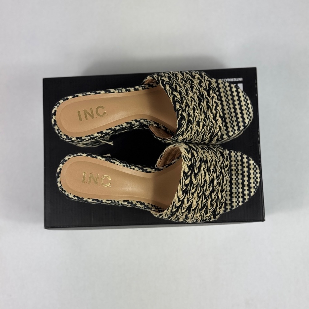 INC International Concepts Platform Sandals 7.5